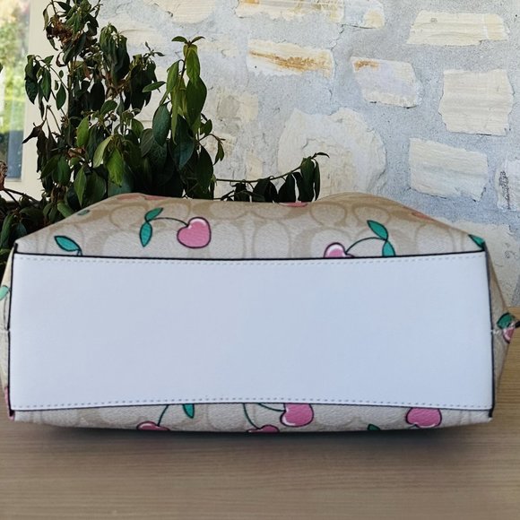 Coach Mollie Bucket Bag Signature Canvas With Cherry Print NWT Womens Holiday - Picture 4 of 8